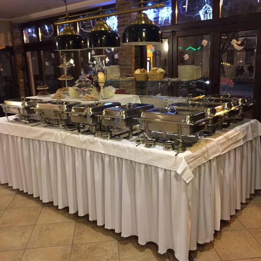גיולה Guest House Romantika Panzio מראה חיצוני תמונה