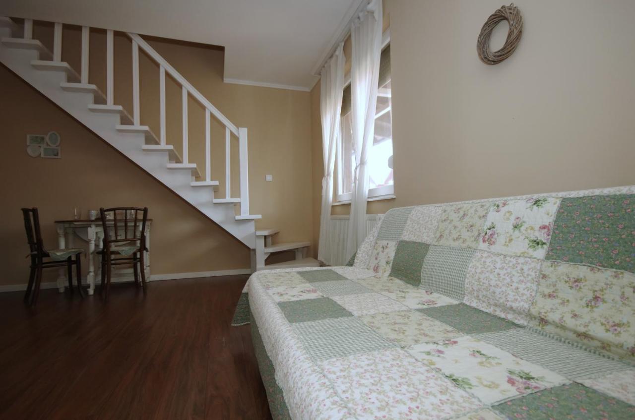 גיולה Guest House Romantika Panzio מראה חיצוני תמונה